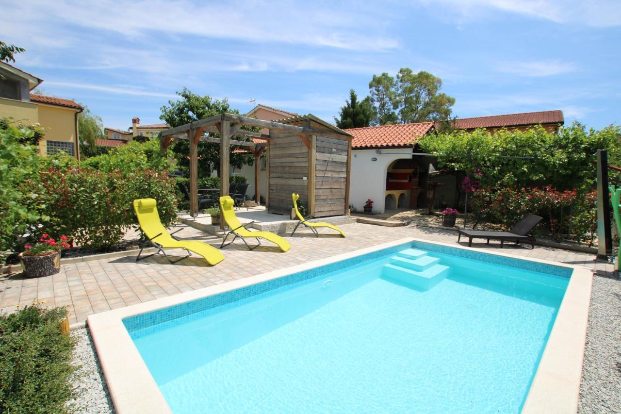Labinci Apartments Green Garden מראה חיצוני תמונה