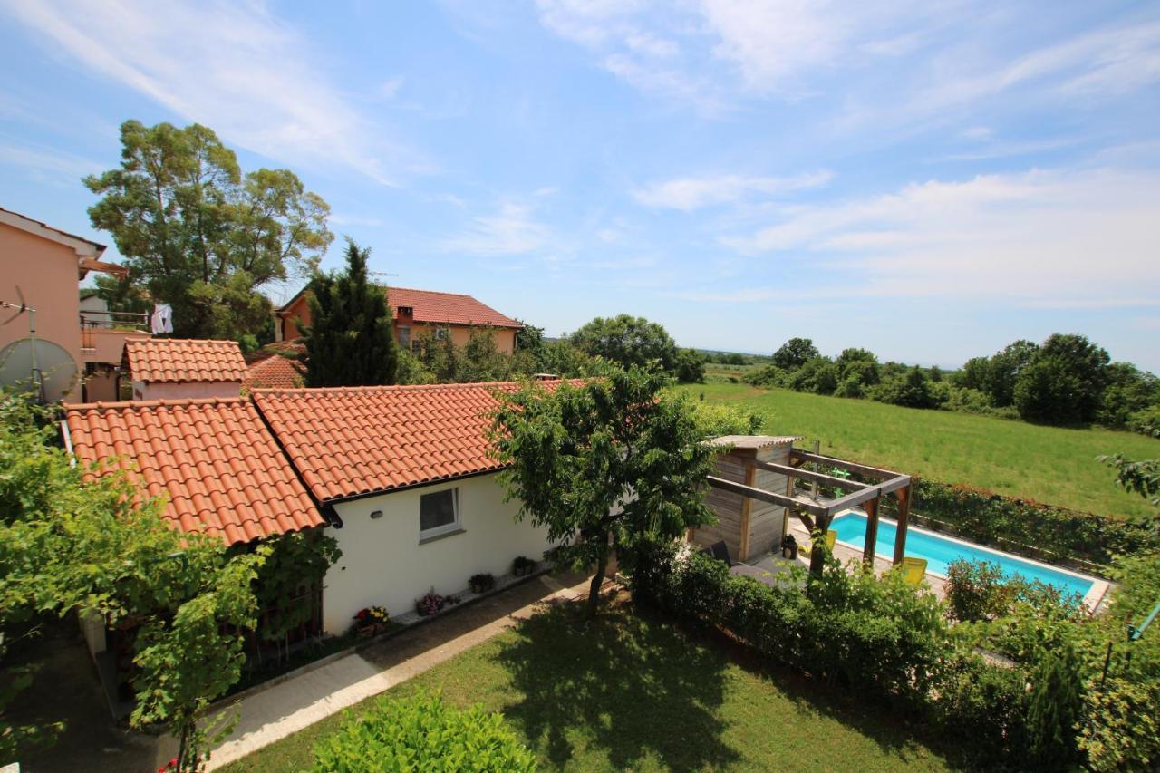 Labinci Apartments Green Garden מראה חיצוני תמונה